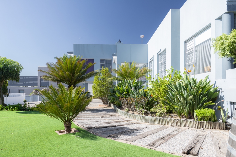 3 Bedroom Property for Sale in Myburgh Park Western Cape